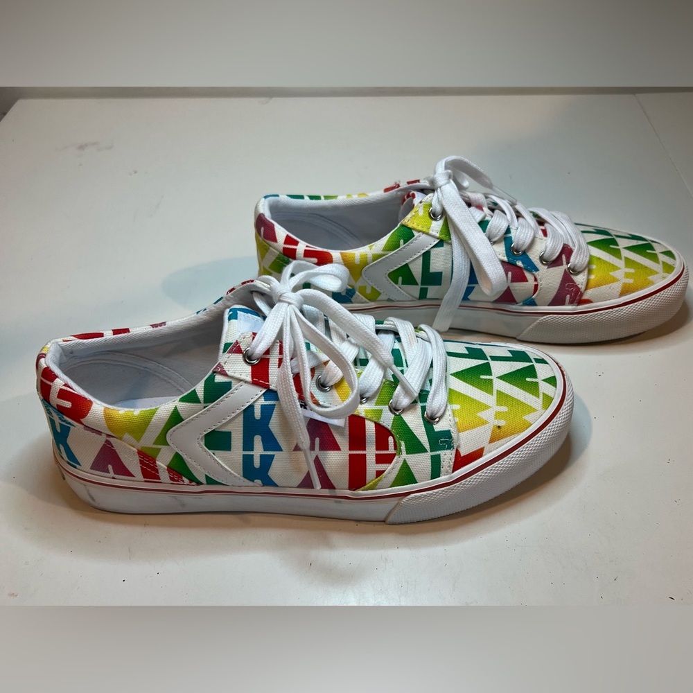 Airwalk Women’s 9.5 Worn Once Sneakers